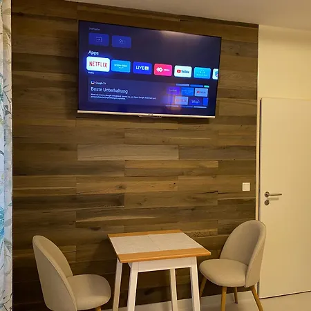 Διαμέρισμα River Front Near Frankfurt-air Conditioner-private Parking Hainburg